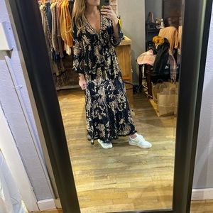 Z&L Europe Printed Long Sleeve Maxi